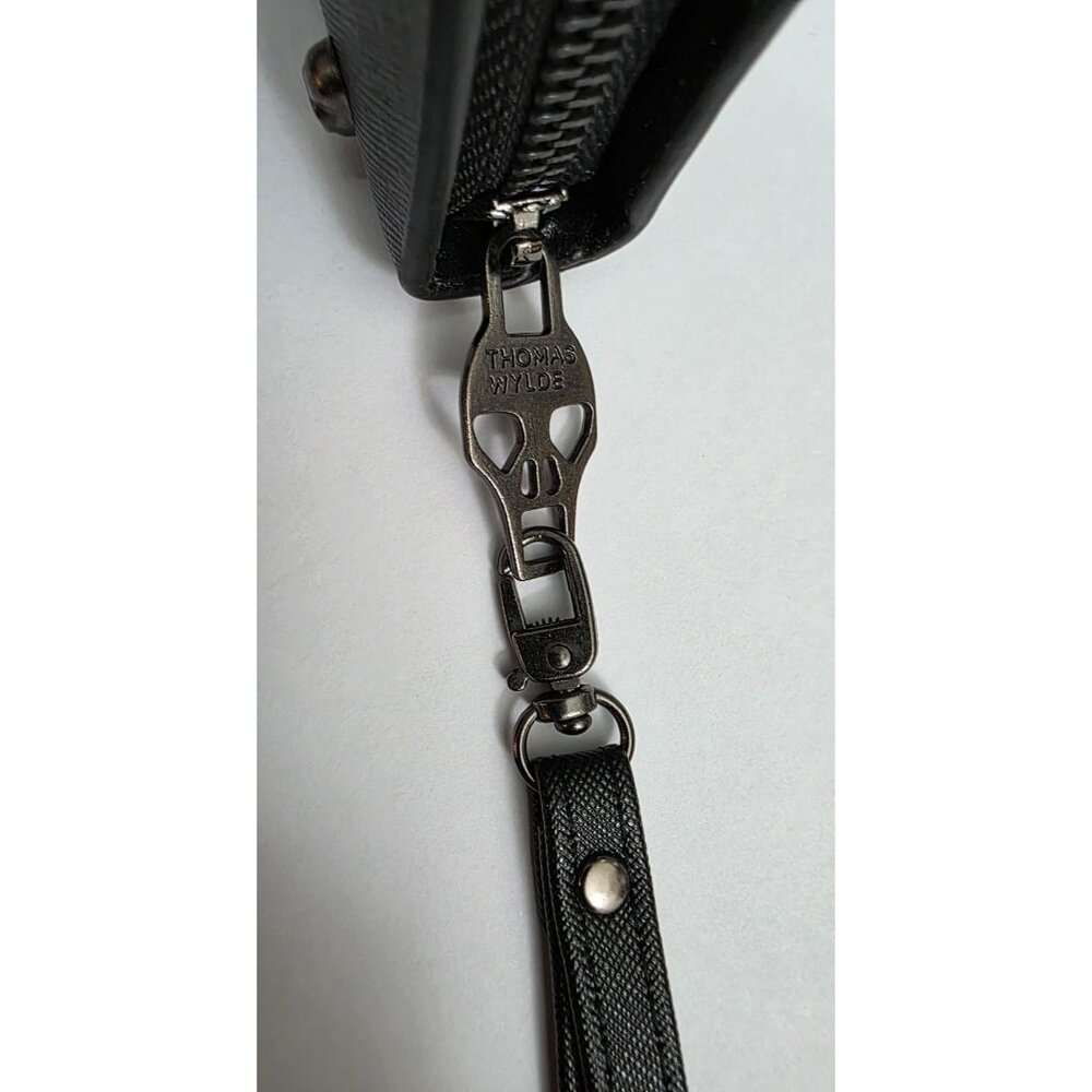 Thomas Wylde Skull Black Wallet Zip Convertible Handstrap New - Picture 5 of 7